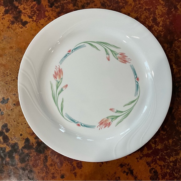 Corelle Spring Breeze Dinner Plates - Picture 5 of 10